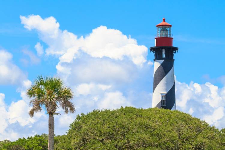 lighthouse view of st augustine lighthouse in florida